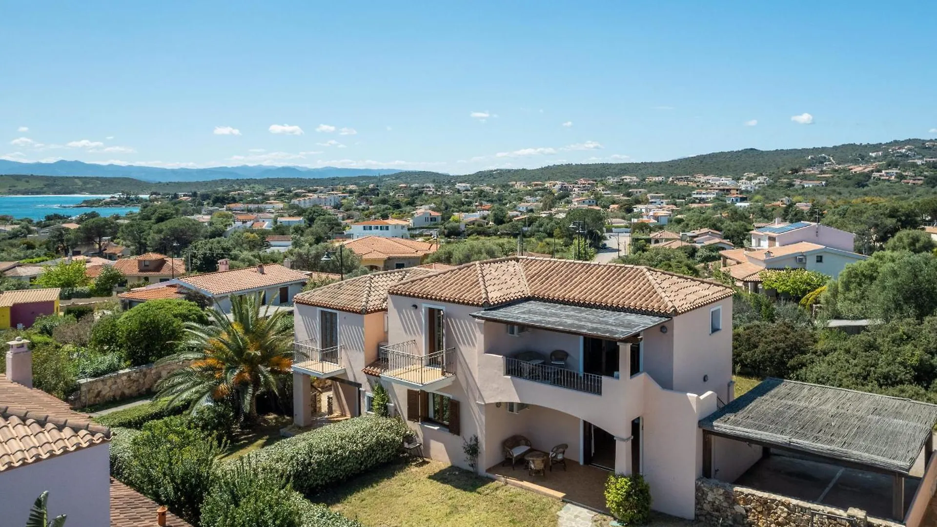 Bellosguardo 3, 8 - Klodge Olbia Italy