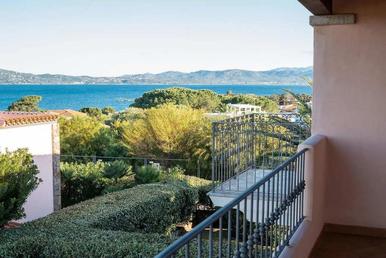 Bellosguardo 3, 8 - Klodge Olbia Italy