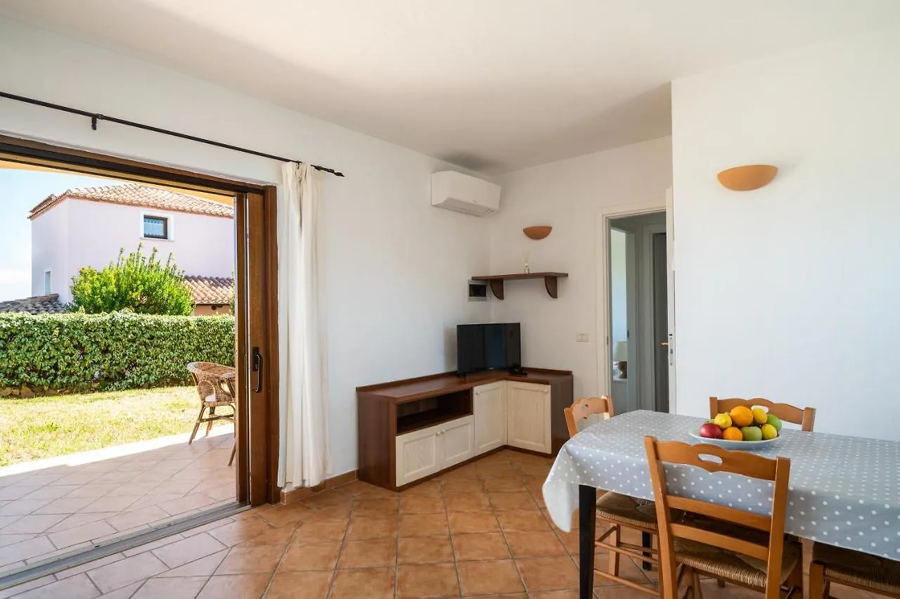 Bellosguardo 3, 8 - Klodge Olbia Italy
