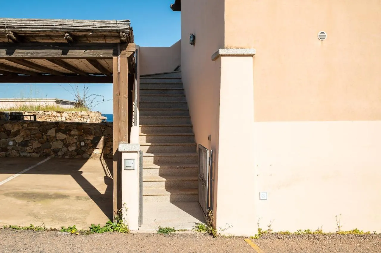 Bellosguardo 3, 8 - Klodge Olbia Italy