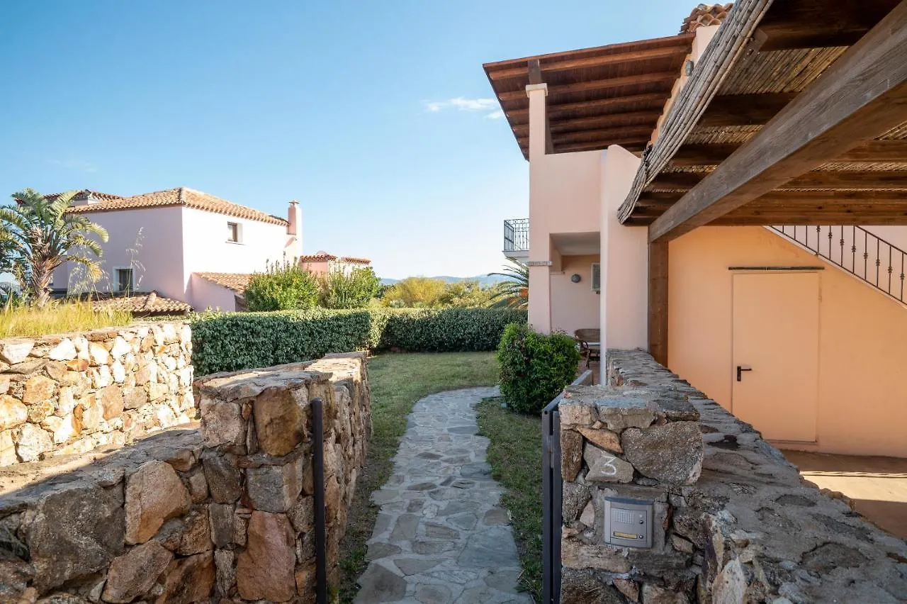 Bellosguardo 3, 8 - Klodge Olbia 0*,  Italy